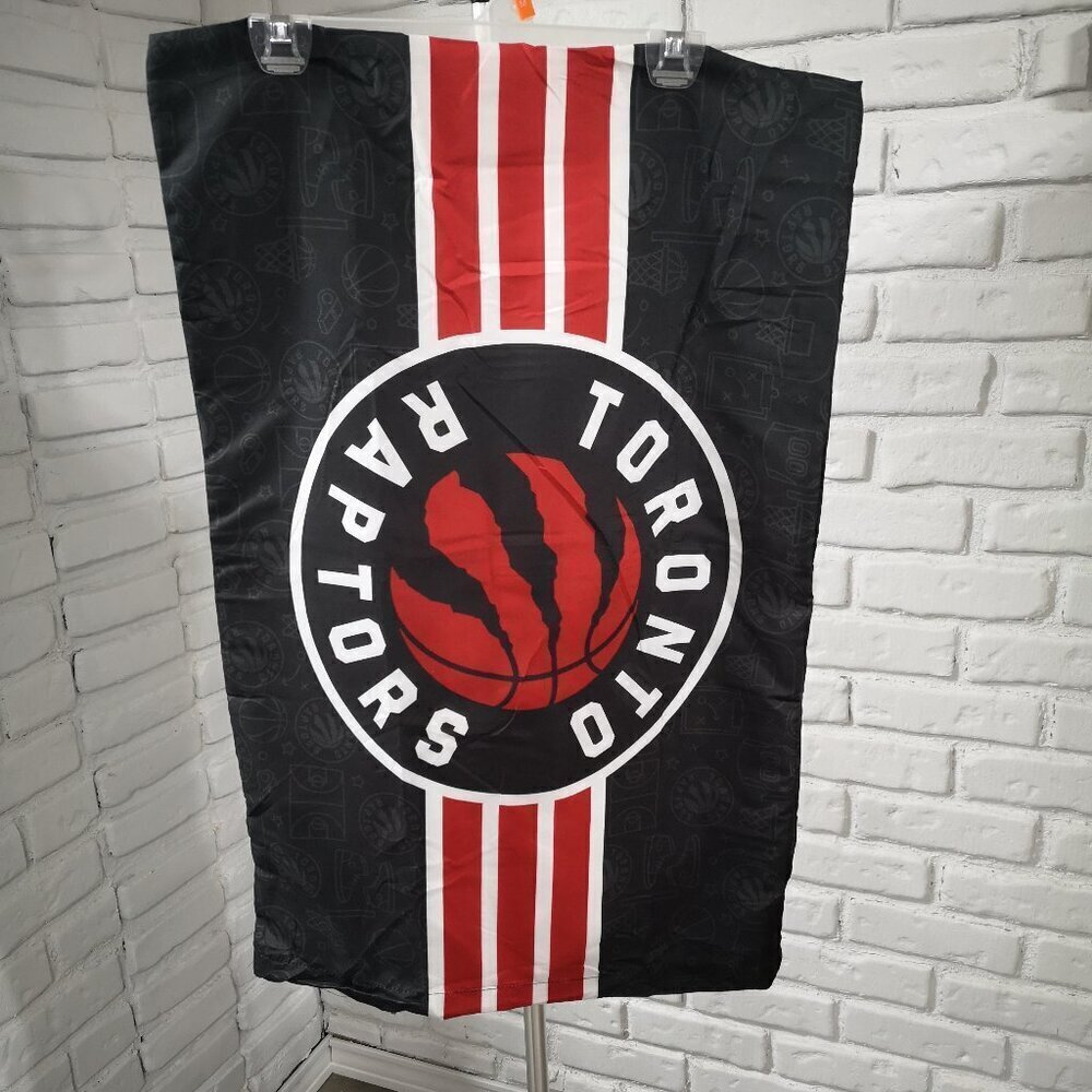 Brand New - NBA Toronto Raptors Black/White/Red 2 Pack Pillowcases